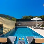 Ordu Village 2 Bedroom 4406 Villa