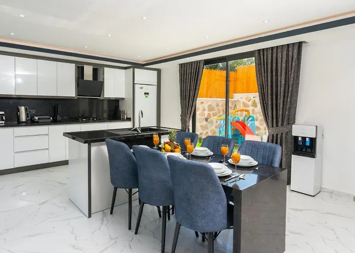 Ordu Village 2 Bedroom 4406 カルカン